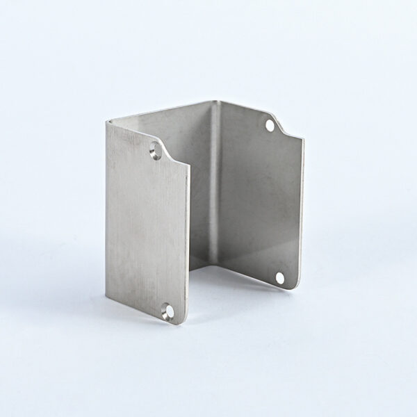 Building stainless steel connectors - Image 3